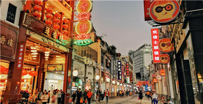 豪华私密空间，尽展奢华品味